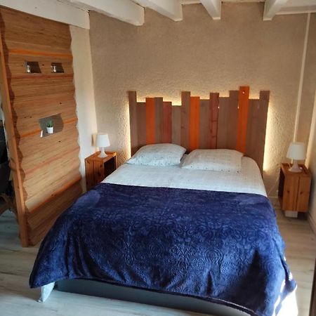 Bed and Breakfast La Brousse Kacha Malleret-Boussac Esterno foto